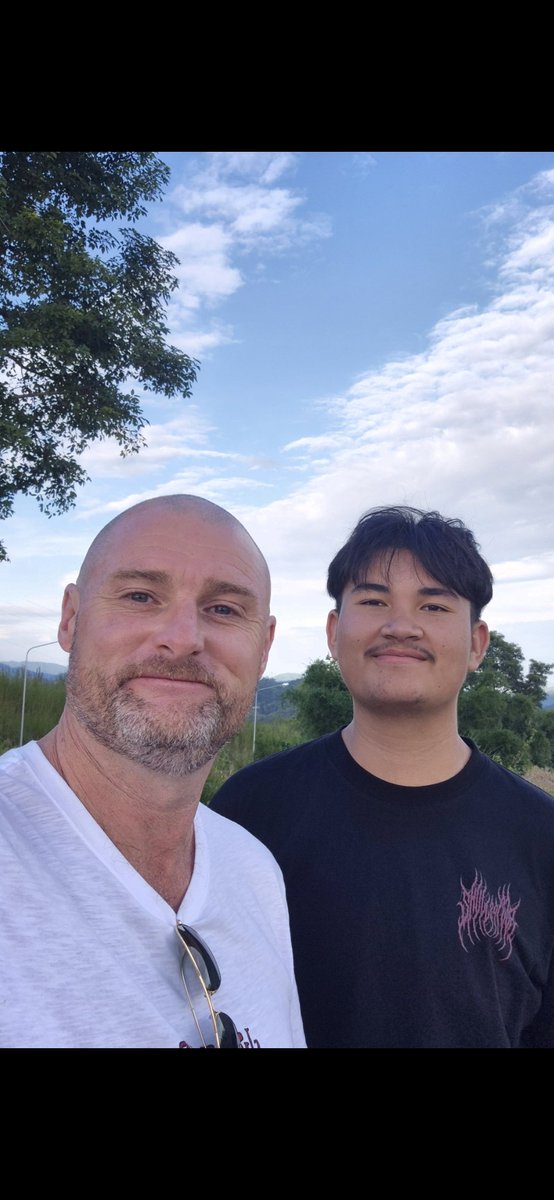 roberthampson81@yahoo.co.uk tweet media