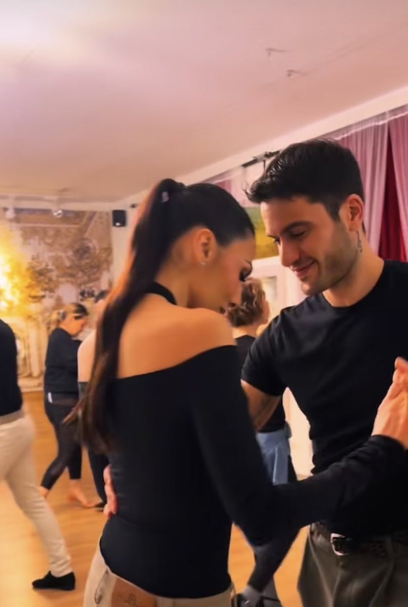 laura 💎 fan account ⭐️ tweet media