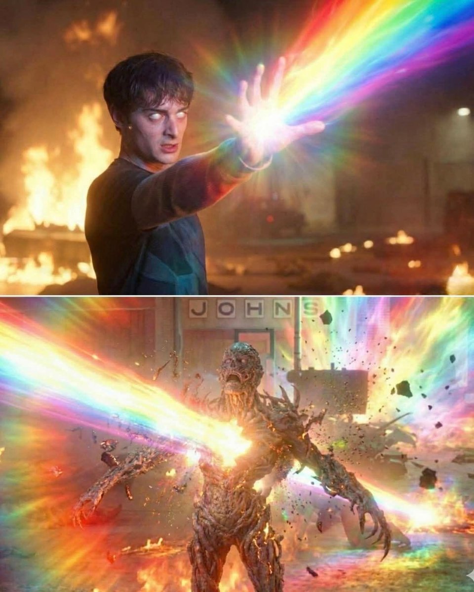 StrangerNews11's tweet photo. WHO MADE THIS?? 😭😭 https://t.co/sR8vZ7oNAi