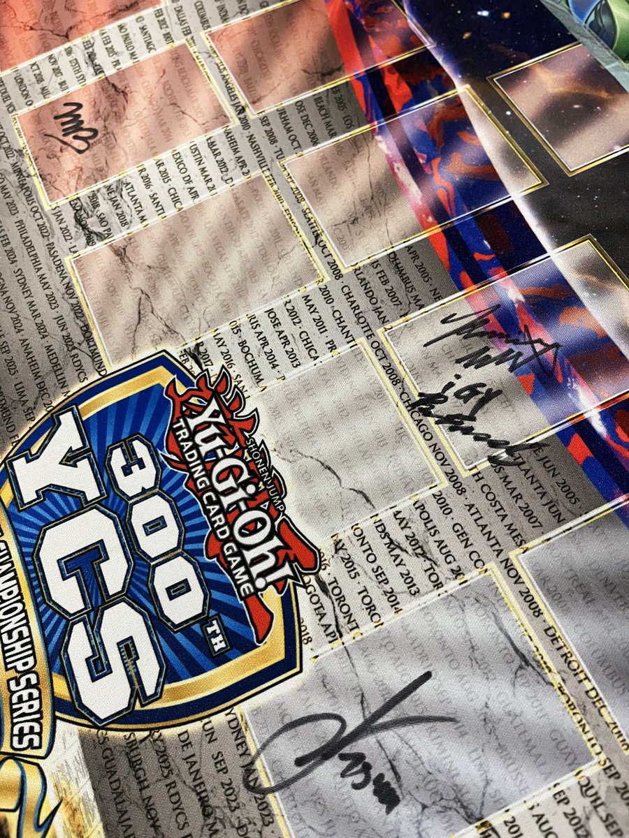 iGrindYugioh's tweet photo. The 300th was a blast!!! Me and bro started 4-1 and signed autographs throughout the day!!! I love this game and definitely will be at YCS Vegas in April!!! 😤👌🏾😎 #yugioh #ycs #YCS300 #YCSRichmond https://t.co/6aci5VpgKQ