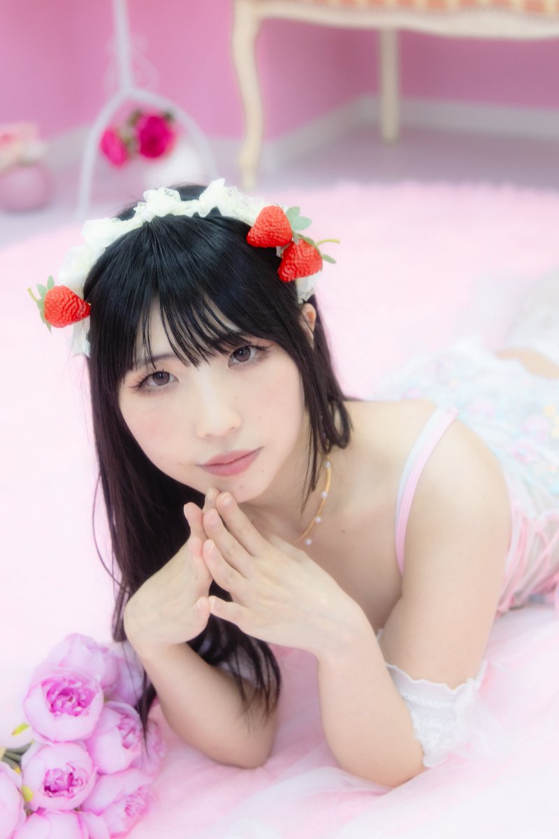 ストロベリー🍓食べて

#園田みく　　
<a href="/miku2017makeup/">園田 みく 2/15FILLS撮影会</a>

#シルバーローズスタジオ