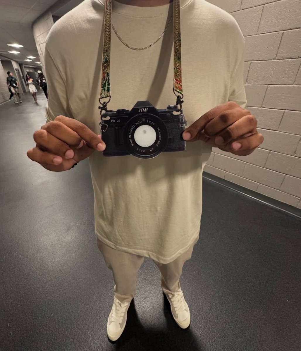 Bad Bunny Brasil 🇧🇷 tweet media