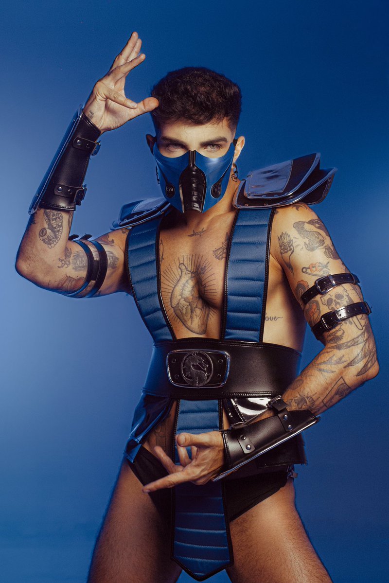 GuysinTrouble's tweet image. WHAT A VIBE! 🔥 DJ S4TAN has released Carnival costumes inspired by Mortal Kombat, featuring Liu Kang, Sub-Zero, and Scorpion.