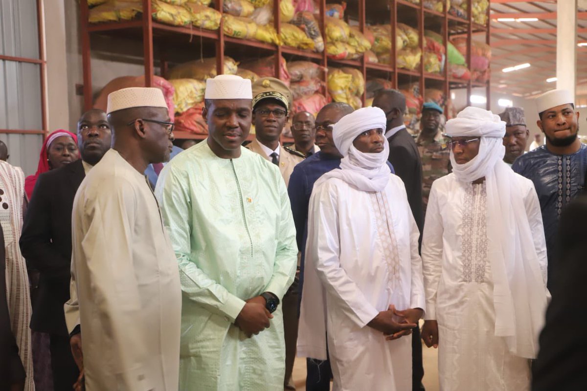 Ministère de l'Industrie et du Commerce tweet media