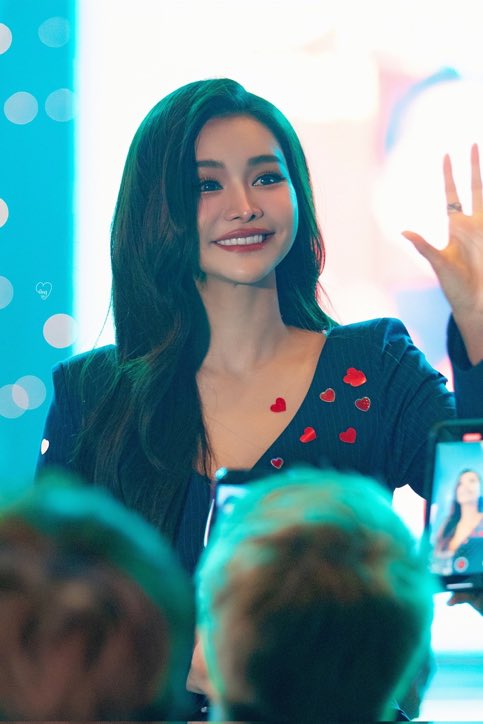 อรุณสวัสดิ์ค่ะ ขอให้เป็นวันที่สดใสเต็มไปด้วยความสุขและรอยยิ้มพลังเต็มเปื่ยมคะ Have a great day

HAPPY BIRTHMONTH ENGFA17
#EngfaWaraha #อิงฟ้ามหาชน
#อิงฟ้าวราหะ <a href="/EWaraha/">Engfa Waraha (ตัวจริง)</a>