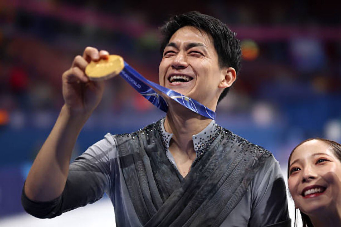 just want to say that this is ryuichi’s 4th olympics, and he has been carrying and pushing japan’s pairs skating ever since. from chosen because a world medalist needed a japanese partner to compete at the games to olympic champions. he had waited long enough for this gold.