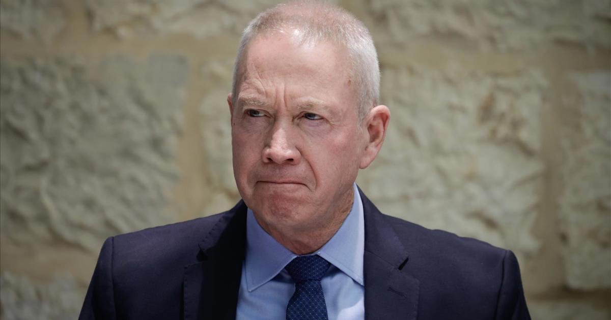 Shin Bet: An Arab-Israeli man has been charged with gathering intelligence on a senior figure and was in contact with an operative in Iranian intelligence. He collected intelligence on former Defense Minister Gallant

#israel #spy #IranMassacre #IranRevolution2026