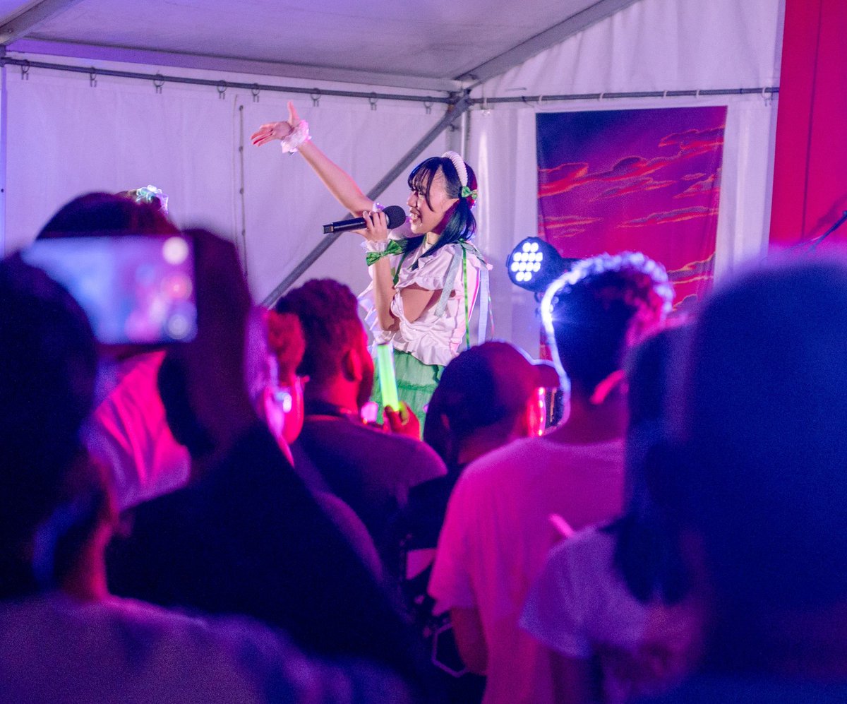 Chúc mừng năm mới!
Happy Lunar New Year!