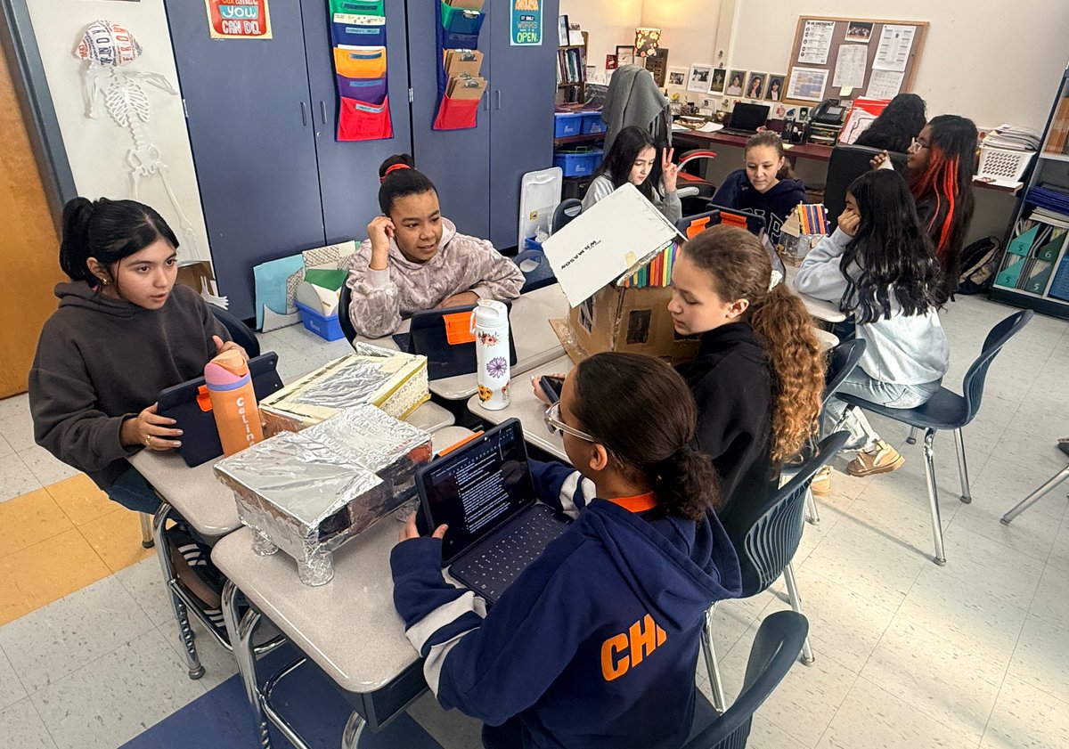 EDETIGERS's tweet photo. Proud of Mrs. Coniglio’s class! 🌎🏗️ Students designed and built solutions for natural disasters-earthquakes, volcanic eruptions, and floods. They presented reflections, participated in a gallery walk, and tested their models in simulations… all successful! 🙌 @LJaime13 https://t.co/ztIcAGaNAA