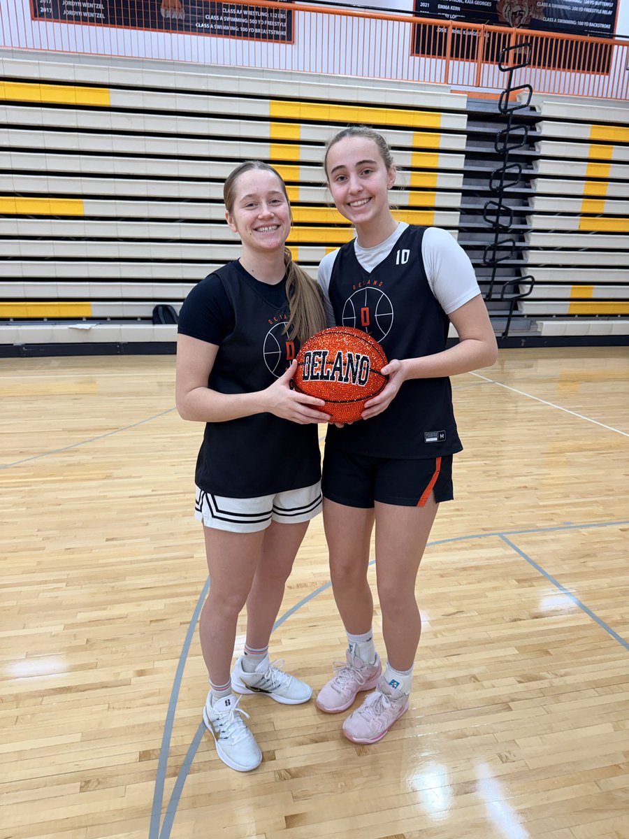Delano Girls Basketball tweet media