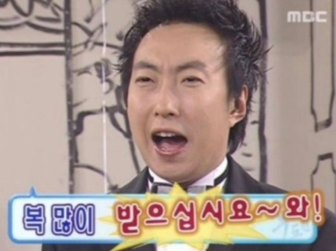 jiscenes's tweet image. 사랑하는 공주님들
새해 복 많이 받으세요 !!!!!!!!!!! 💙🤍💙
우리 트친긩들을 만나게 된 2026년 너무 행복해🍀
평생 함께 가자!!!!!!💰💰