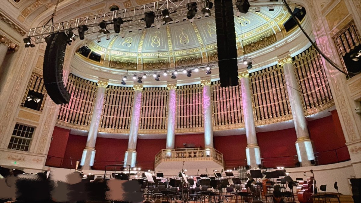 ryeonggu621's tweet photo. 260216 Wiener Symphoniker x K-Pop
훌륭한 공연 였어!! 👍

#려욱 #령구 #Ryeowook 
#厲旭 #厉旭 #リョウク 

새해 복 많이 받으세요🙇🏻‍♀️🙇🏻‍♀️💜 https://t.co/raGq2Vs68S