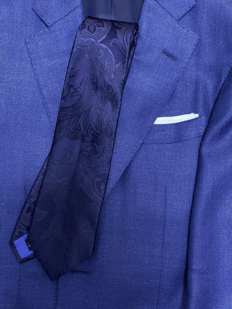 Franco SpadaAZZURRO 】 2015年よりネイビー～ブルーに特化した