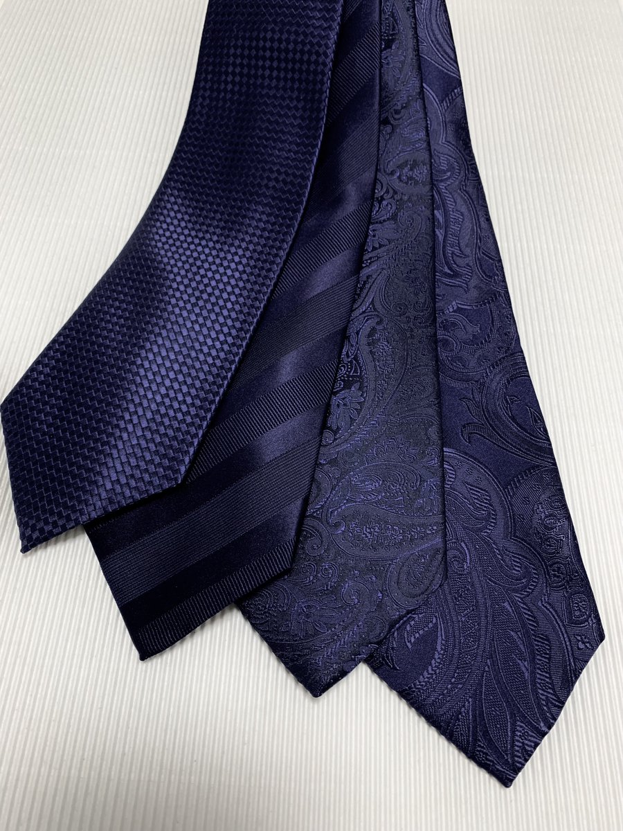 Franco SpadaAZZURRO 】 2015年よりネイビー～ブルーに特化した