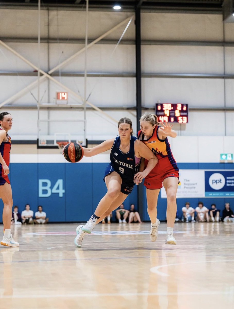 Lily Exton tweet media