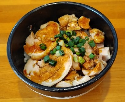 2/17(火)は昼夜営業です✨

牛骨と丸鶏の白湯そば、松山豚汁ラーメンあります😀
豚汁ラーメンは昼夜それぞれ5食ずつの限定です！

※3/29(日)は学用品交換会を行います
寄付いただける方募集しております

#麺屋あきづ
#埼玉
#埼玉ラーメン
#上尾ラーメン
#牛骨ラーメン
#出前館
#Raプラス