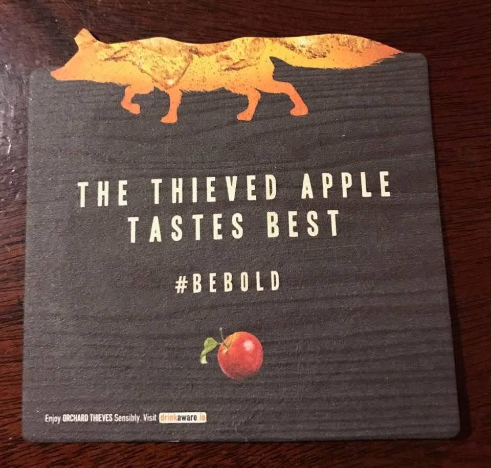 Ukradziōne jabko szmakuje nejlepi 🍎