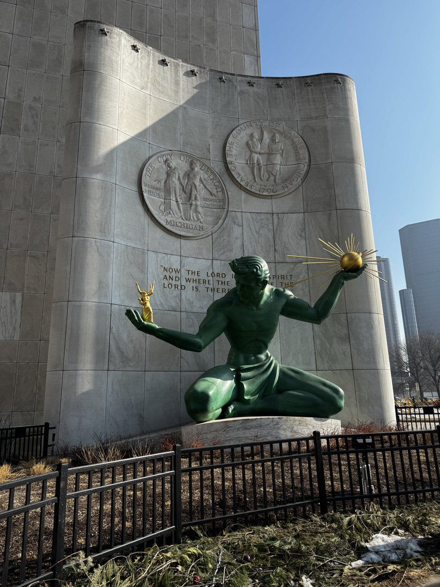DeerBasedGod's tweet photo. I had a great weekend at dead mall liminal space con 

 #MCFC2026

Suit pics 📸: @TwangArt2 https://t.co/ilMgu8N9GM