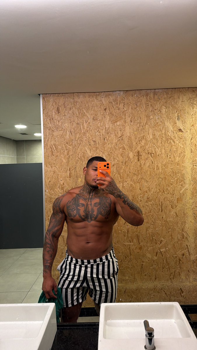 Lucio 🦍 tweet media