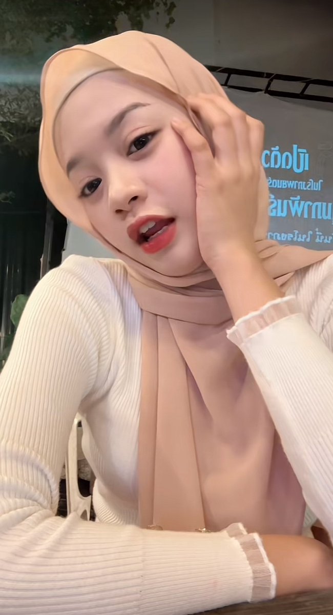 jeckfch54's tweet image. สาวอิสลามน่ารัก #แตกใส่รูป #สาวน่าเย็ด