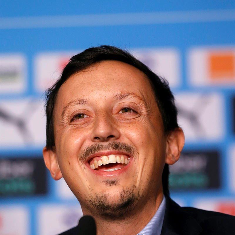 Pablo Longoria mérite beaucoup plus de respect. 

Depuis 2020, Pablo Longoria a redressé l’OM en crise : Sampaoli (2e), Tudor (3e), retour régulier en Europe. Malgré l’échec Marcelino, avec Benatia et relance le projet. Bilan : podiums, C1 et ambition retrouvée.

#TeamOM #OM