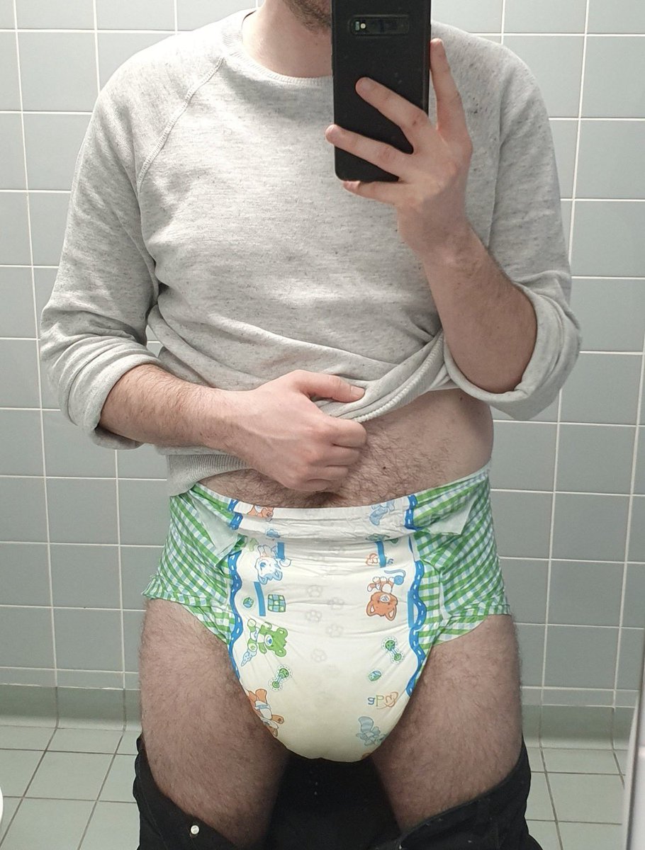 Master Of Diaper Cucks tweet media