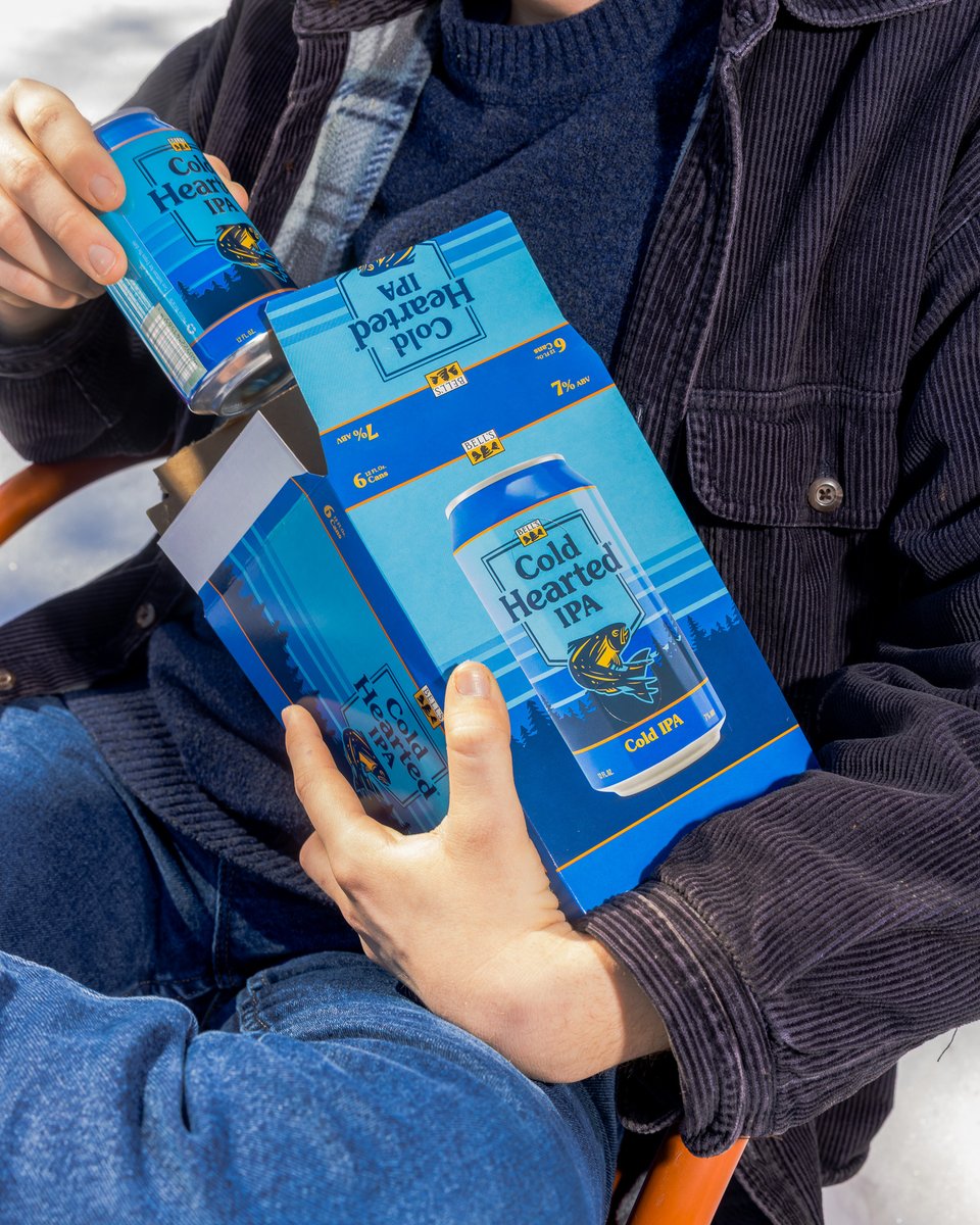 BellsBrewery's tweet photo. A beer so beloved by Michiganders, we’re releasing standalone packs. Year. Round. 😱

Cold Hearted has the hop-forward character of an IPA, with the clean finish of a lager. Cold. Crisp. Dry. 7% ABV. Exclusively in MI. Shipping now. https://t.co/zZmsl1TdLj