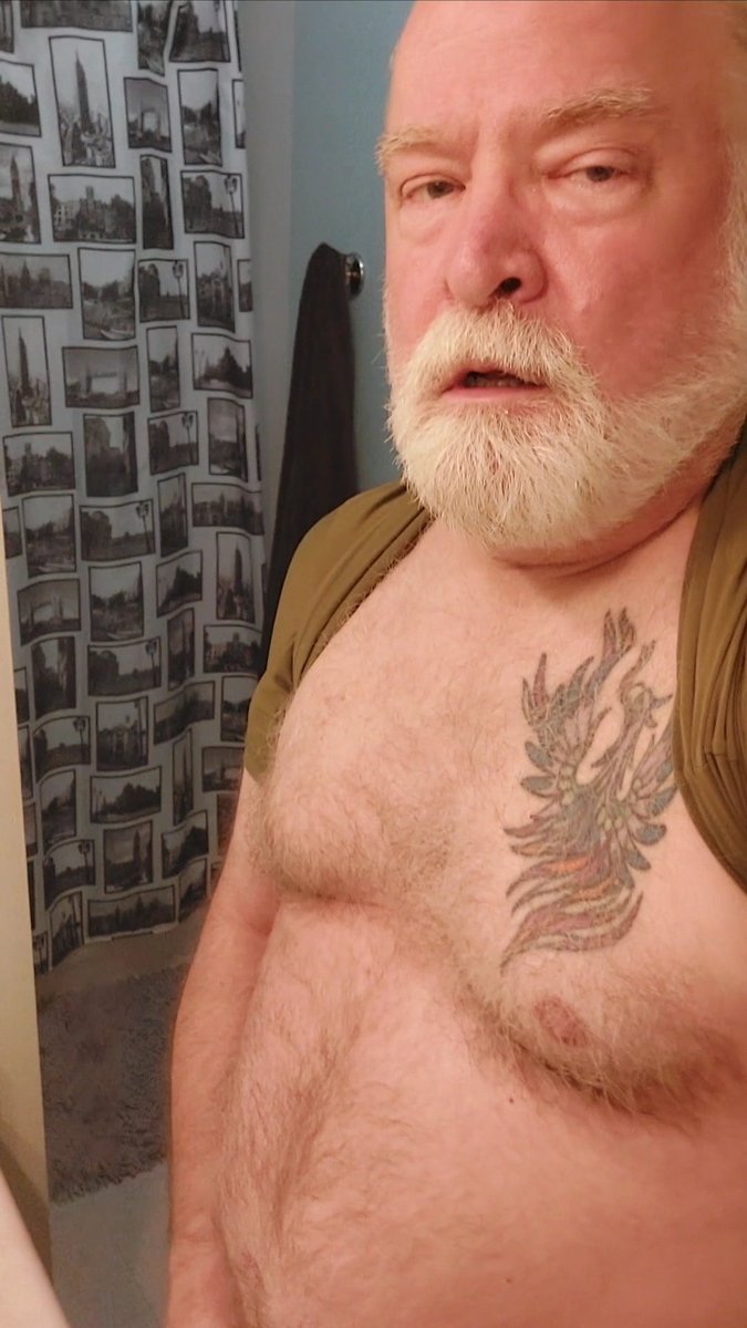 Beejeebopper tweet media