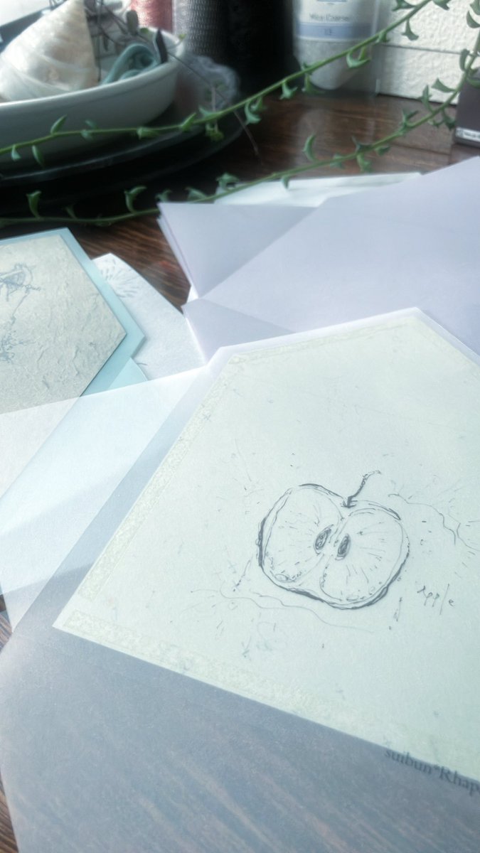 すごくすごく眠いなぁ
おはようございます꙳ ☀︎

封筒の内側、
りんごの絵はふらぺらように描いた新作です🍏✴︎🍎

#イラスト
#ふらぺら