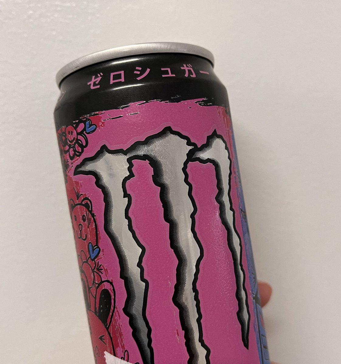 後輩くんがいつも頑張ってるからって😂
モンスターくれたw優しい☺️