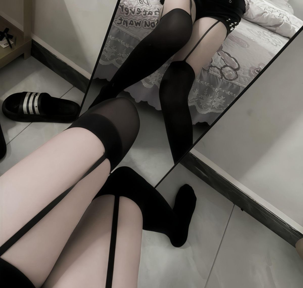 めろりん tweet media