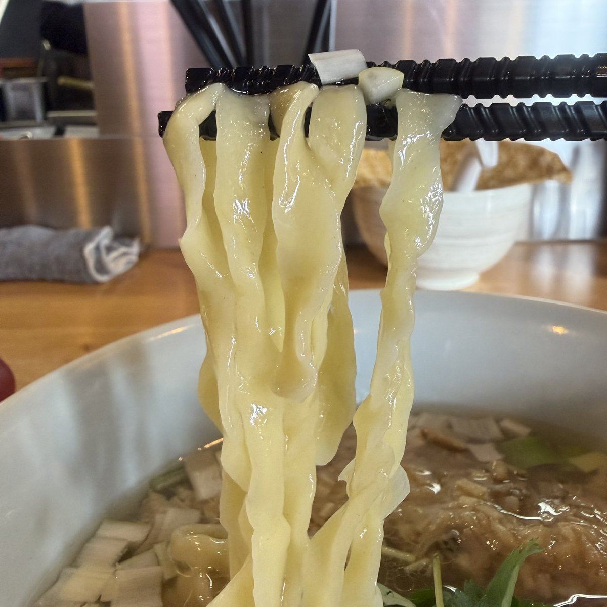・麺 㐂色(岐阜県岐阜市)
鴨とアサリの塩そば