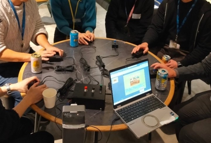 先週、昨日とクイズイベントに早押し機を提供させて頂き、たくさんの方