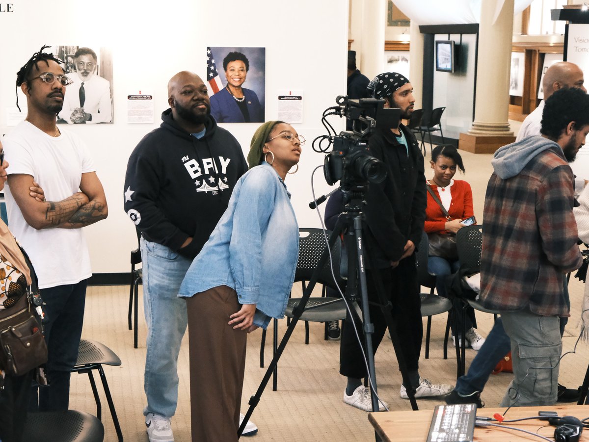 We had an amazing time last Saturday at our Podcasting 100 Years of Black History workshop. If you missed the podcast workshop, you definitely missed out! No worries 😉 We will absolutely do this one again! Thank you again to our partners at the African American Museum.