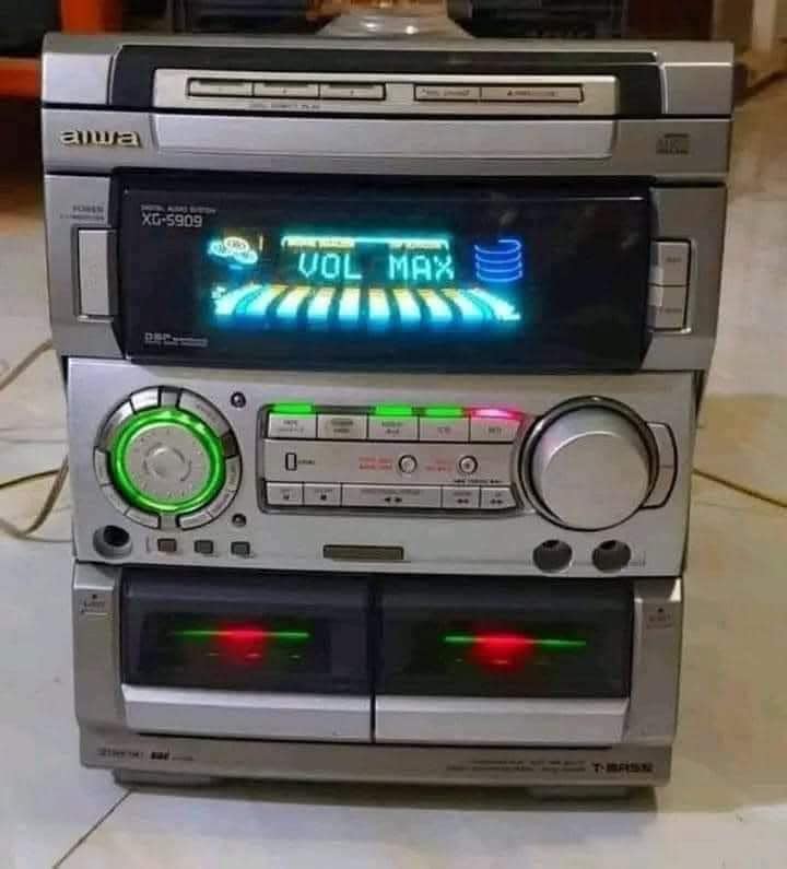 Gente EGB 👾 💾 📚 (by Juanan 🦉) tweet media