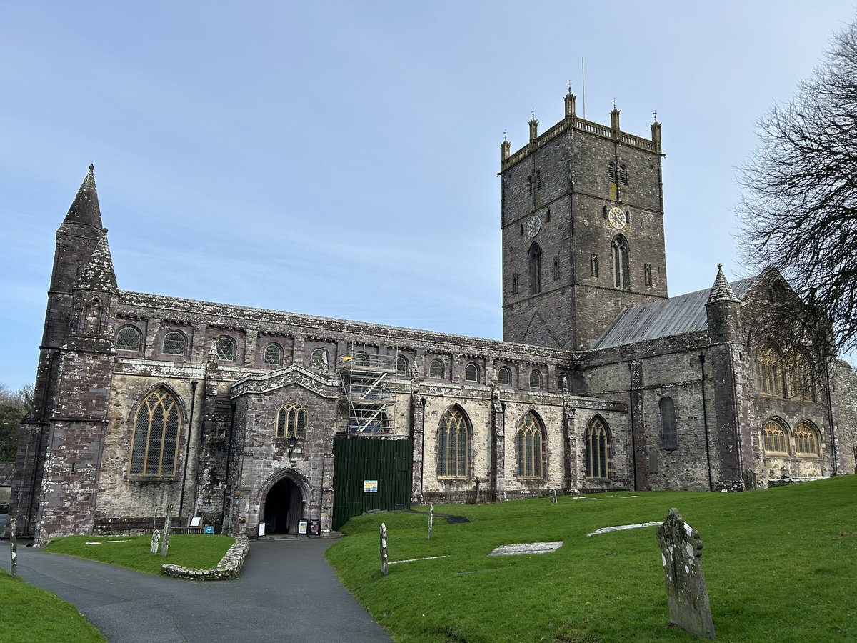 Bytholwyrdd tweet media