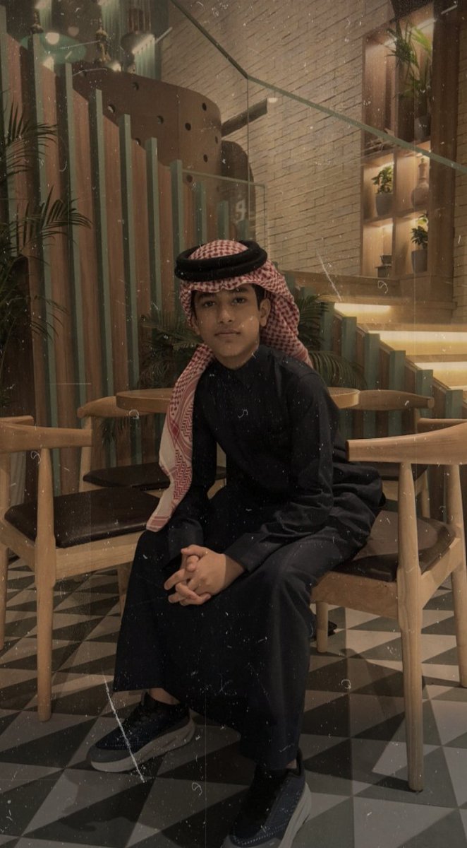 _ اللّه من الذّرابه والأخلاق ❣️.

#فراج_قزيع_السهلي || #احمد_قزيع_السهلي