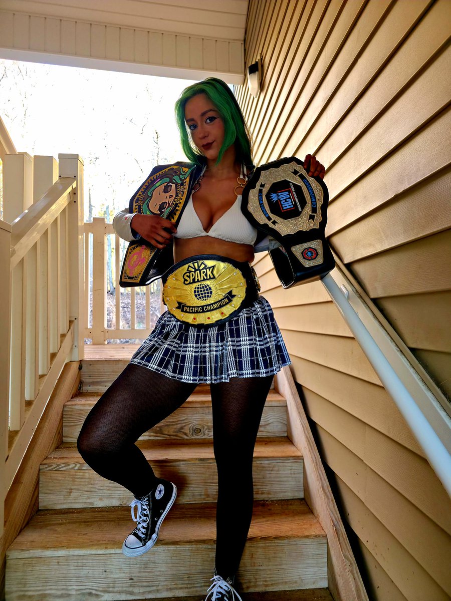 あなたのヒーロー Airica-Demia UwU. 👉😉 tweet media