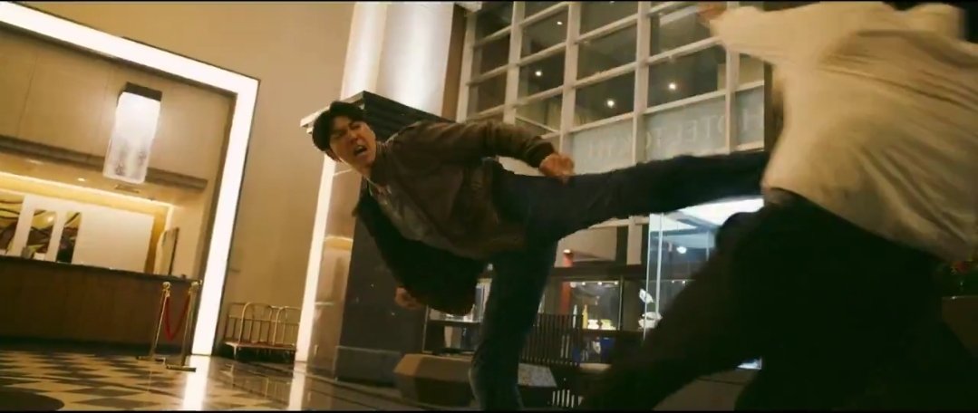 우와 드디어🔥🔥🔥
오빠 액션과 다리 길이🫶🫶🫶🫶🫶🫶

#TOKYOBURST #犯罪都市

#유노윤호 #정윤호 #YUNHO #CHUNGYUNHO #UKNOW #ユノ #ユンホ