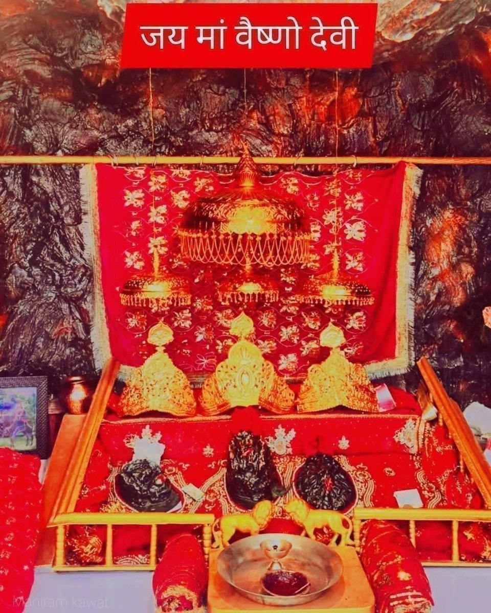 rio10314's tweet photo. आज प्रातःकालीन मां वैष्णो देवी का दिव्य दर्शन करिए🚩🚩🚩🚩🚩 https://t.co/vePxocvuqt