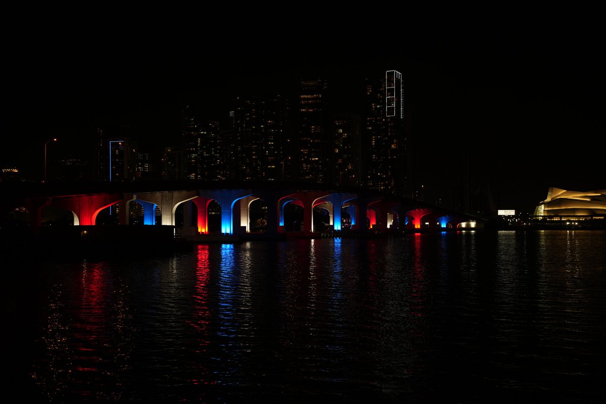 Biscayne Lady Yacht Charters tweet media