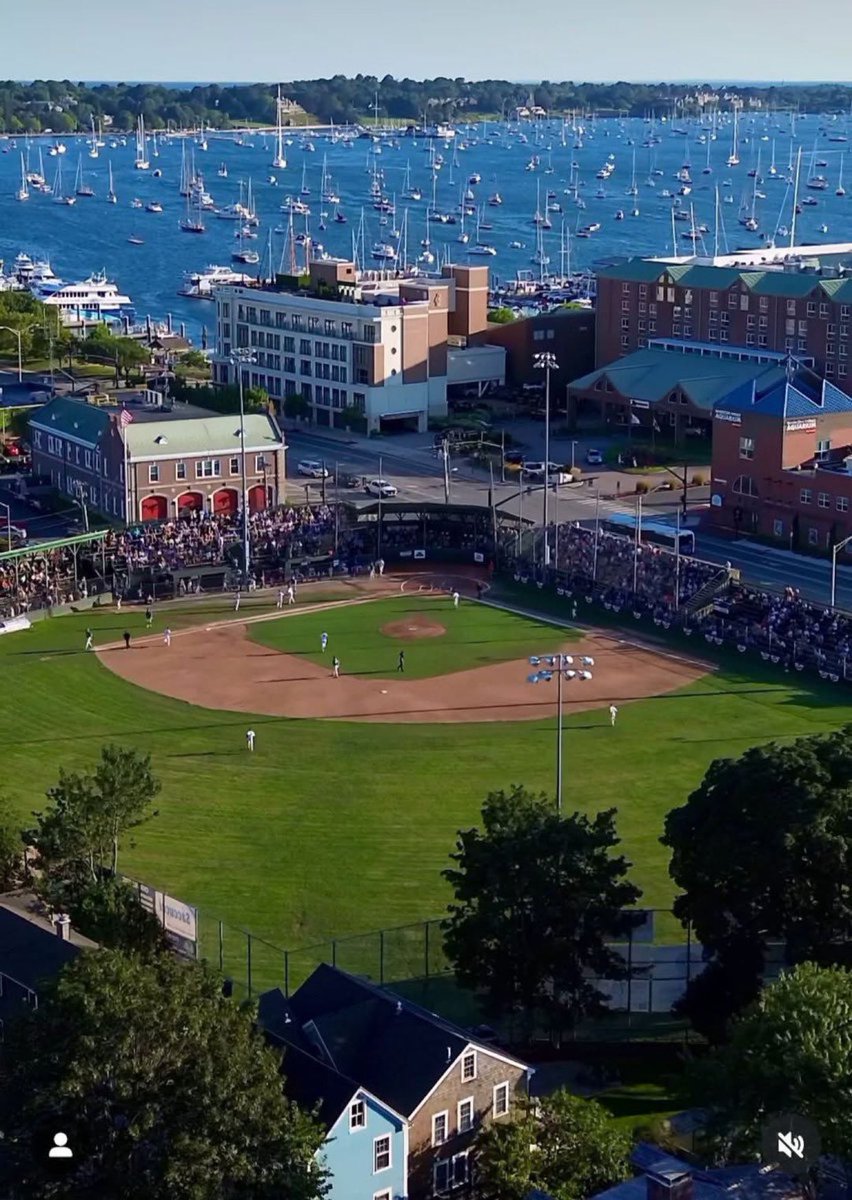 nut_history's tweet photo. Newport, Rhode Island https://t.co/Fjti6i3f5z