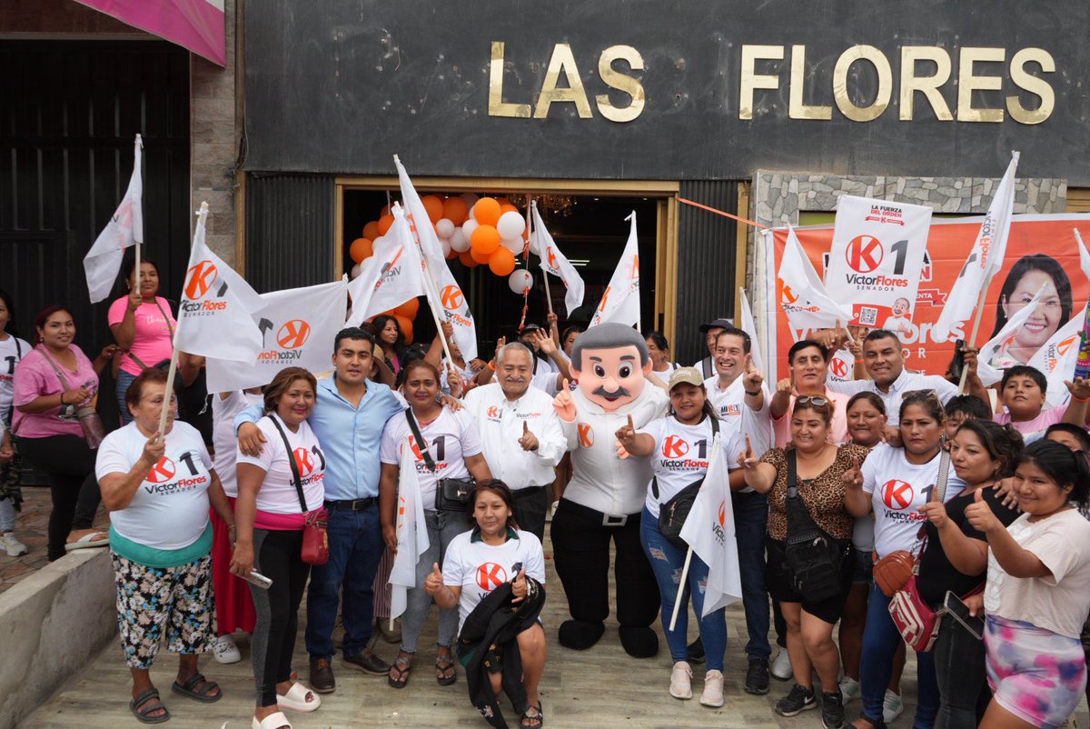 mikitorresfp's tweet photo. ¡Gracias, Trujillo! ¡Gracias, La Libertad! 🇵🇪🧡

Junto a @VictorFloresrz, candidato al Senado con el número 1 por La Libertad, hemos recibido una muestra de respaldo, calidez y memoria por las obras de nuestro Chino Fujimori.

Hoy tenemos el gran reto de recuperar el orden en el país, y contamos con el liderazgo de Keiko Fujimori y un equipo de primera. Sabemos cómo hacerlo: ¡con la fuerza del orden! 💪 

#MikiTorres #AlsenadoK1 #FuerzaPopular #FuerzaDelOrden #KeikoPresidenta