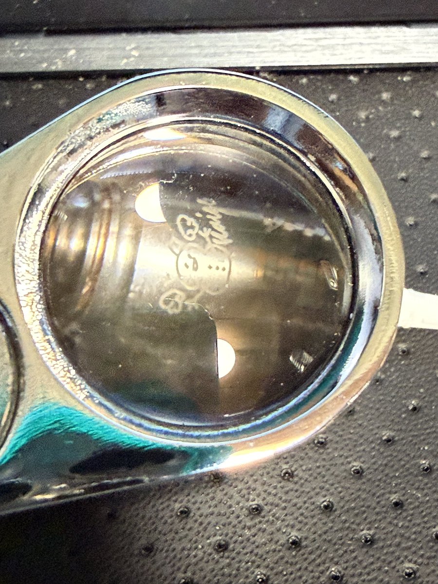 こっちで買うのもありだったなー
と思いつつも世界最速購入は後悔してない
サインももらえたし。

Naigeほんとに飛びがいいのでオススメ
特に女性の方にオススメかも。

土曜に雪華さんと対戦したプロの方が
去年よりめちゃくちゃ雪華さんの
飛びが良くなっててびっくりした