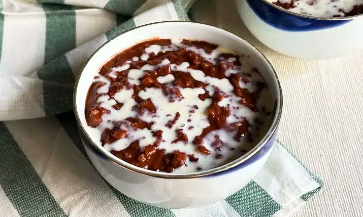 toraynosaurus's tweet photo. It's giving Champorado mix. 🥣 https://t.co/gGqx2ziglm