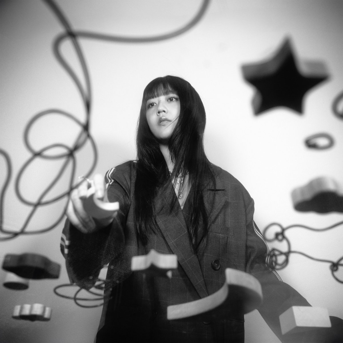 【 #MUSIC 】

2026.02.18(WED)
2nd Album『Rondo』Digital Release

中から、2000年代R&amp;Bを取り入れたバラード
「横顔」先行配信中💫

✅Listen now
🔗 friendship.lnk.to/yokogao_Foi

『Rondo』
☑️Pre-add/Pre-save
🔗 friendship.lnk.to/Rondo_Foi

🎞️TRAILER
youtu.be/Ape_CUHWHjE

#Foi_Rondo