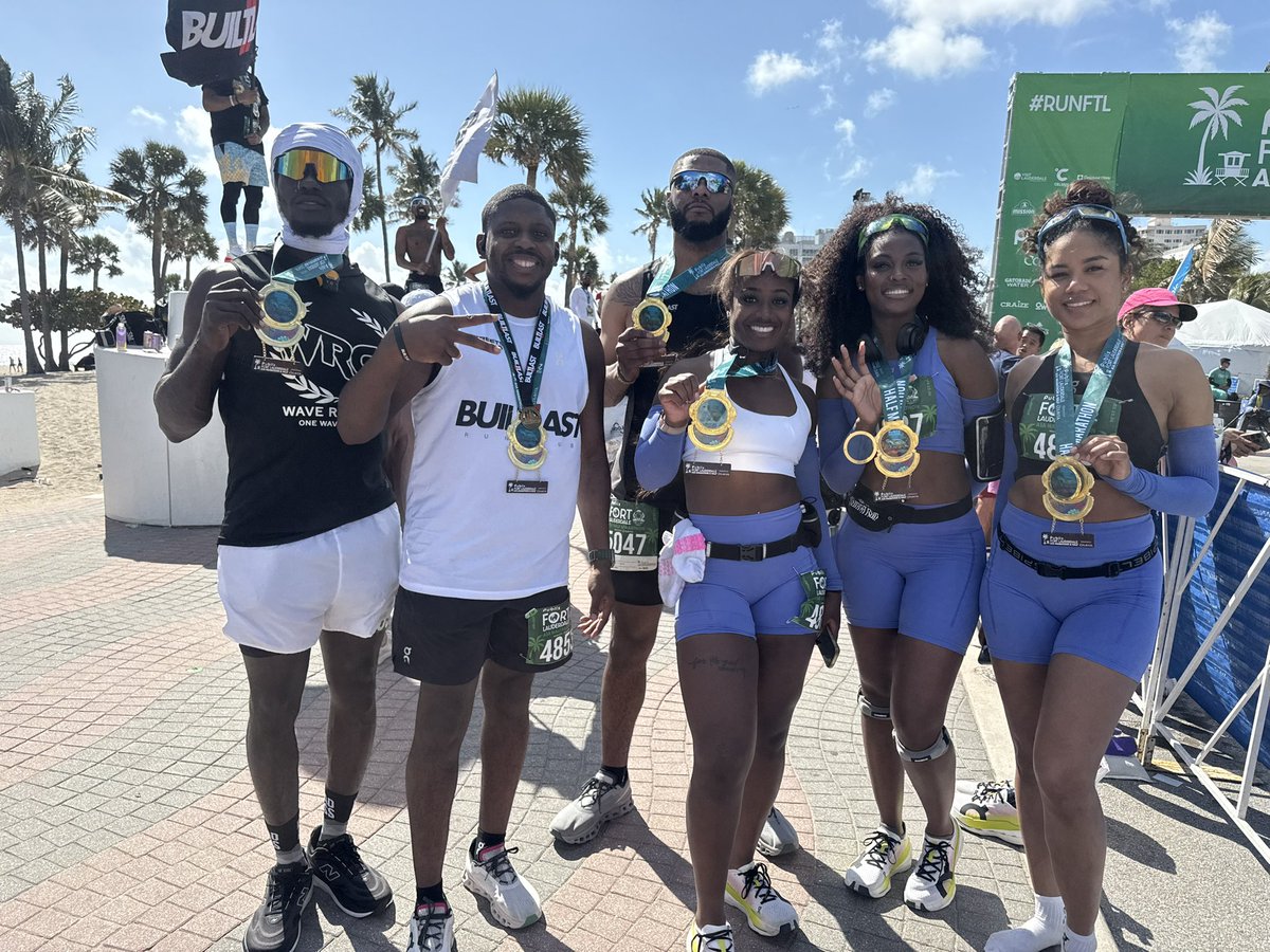 Half marathoner$$$$. ☎️🌴