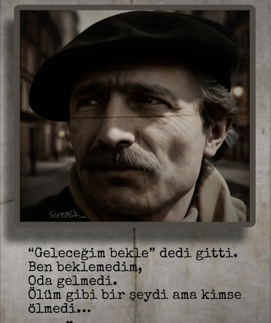bngeda's tweet photo. Instagram'da gördüm bu görseli ve ne farkettim biliyor musunuz? Ben bu dizelerin en başından beri Duman şarkı sözü olmadığını bilecek kadar yaşlıyım...
Tabii bunu Instagram'da paylaşacak halim yoktu! Bende buraya gelip edebi siyatiklerimi size kusmaya karar verdim💀👵 https://t.co/ZN2RtZas1p