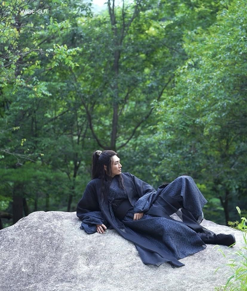 영광 휀걸들 새해 복 많이 받으셈🧧