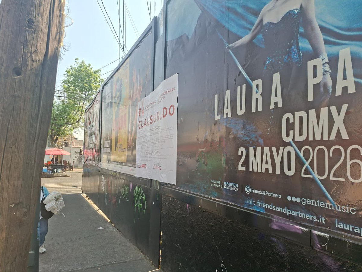 MetropolisCDMX's tweet photo. La DGPE en coordinación con el @inveacdmx , realizó visitas a diversos inmuebles ubicados en las @AlcaldiaAO y @BJAlcaldia, donde se colocaron ocho sellos de clausura en un total de 47 vallas, conforme a lo ordenado en los procedimientos legales. https://t.co/HjSG3dFAL6